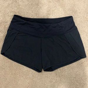 Lululemon Speed Up Mid-Rise Lined Shorts 4”